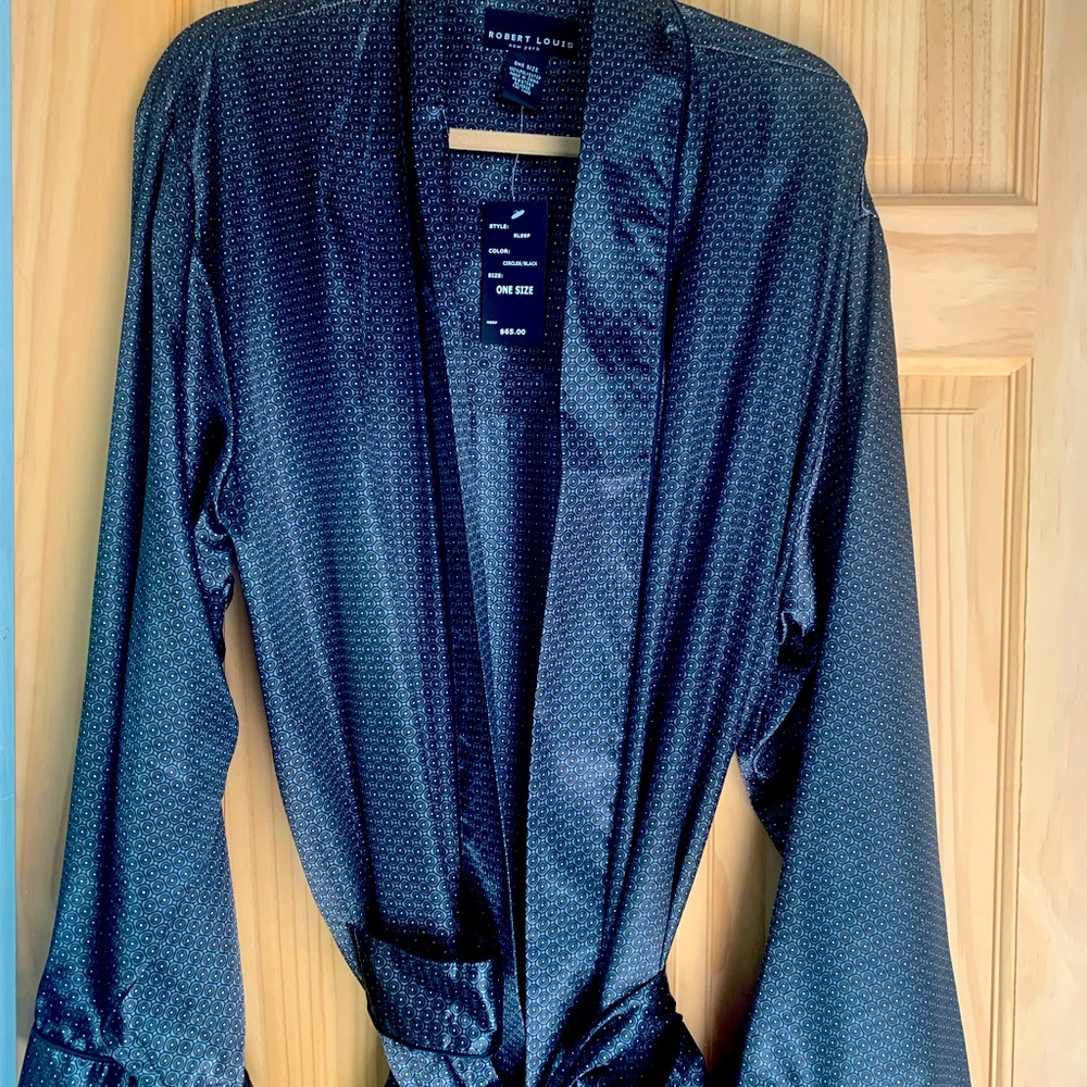 Robert Louis robe